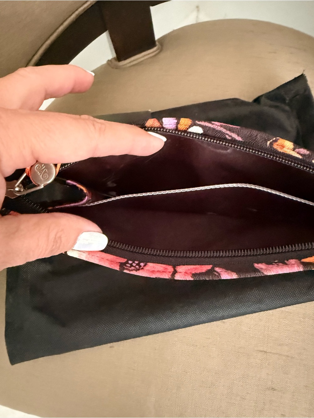 Pineda Covalin Embroidered Floral Cosmetic Bag. Bold Pink & Orange Blooms - Picture 6 of 6